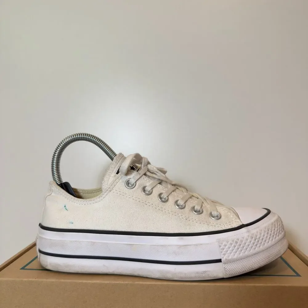 Converse Chuck Taylor All Star Womens 6 Low Top Platform White Canvas Sneakers
